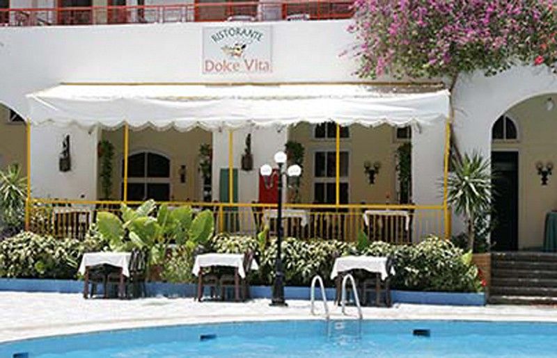 Empire Aqua Park Курортный комплекс 3*