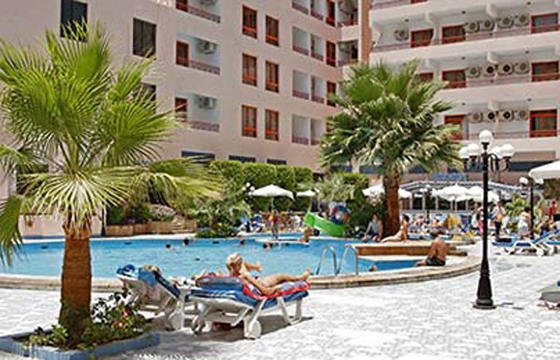 Empire Aqua Park Хургада